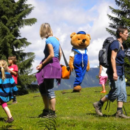 Dachstein West Hotel Gmbh-Kirchenwirt Russbach Russbach am Pass Gschütt Eksteriør bilde